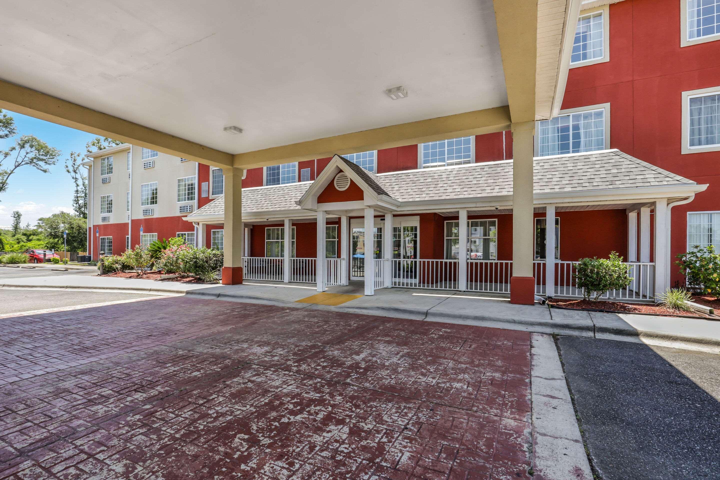 Econo Lodge Inn & Suites - Marianna Exterior foto